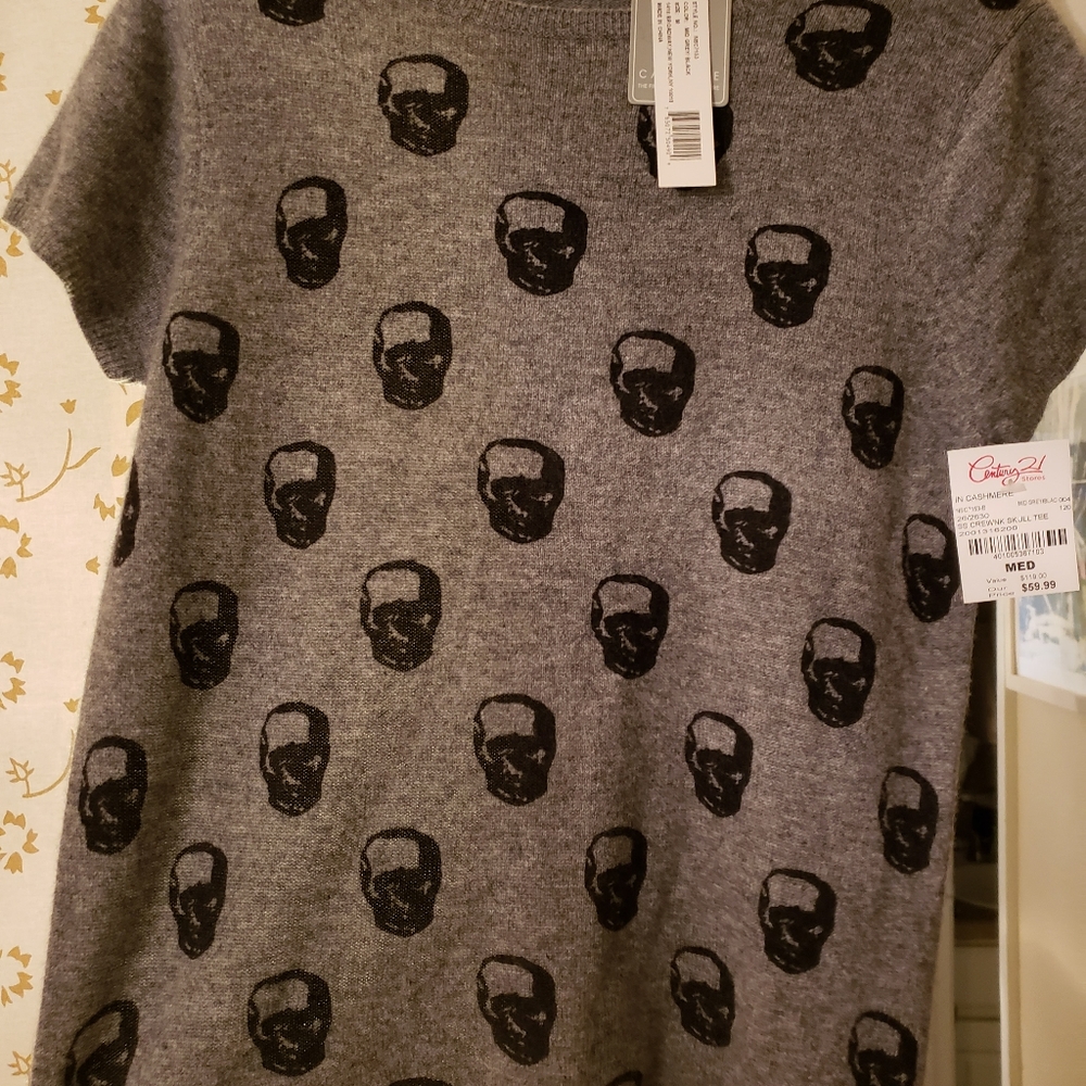 NWT Cashmere Crewneck Skull Tee